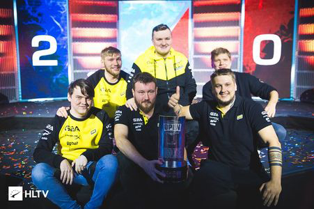 面的自信 面的自信