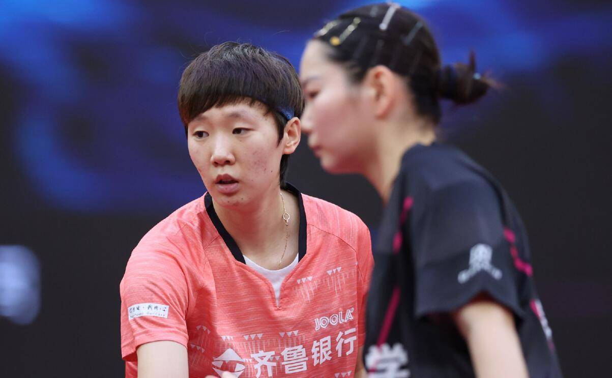 河床俱乐部 河床俱乐部