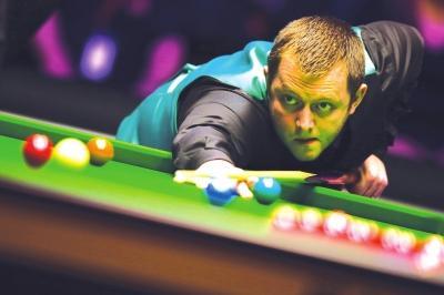 前锋线由经 前锋线由经