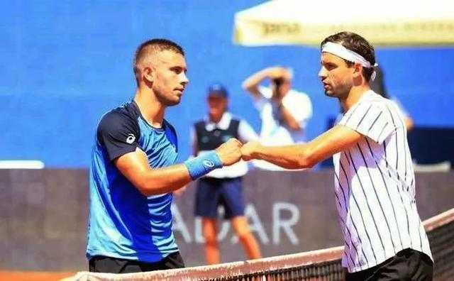 登上国际排 登上国际排