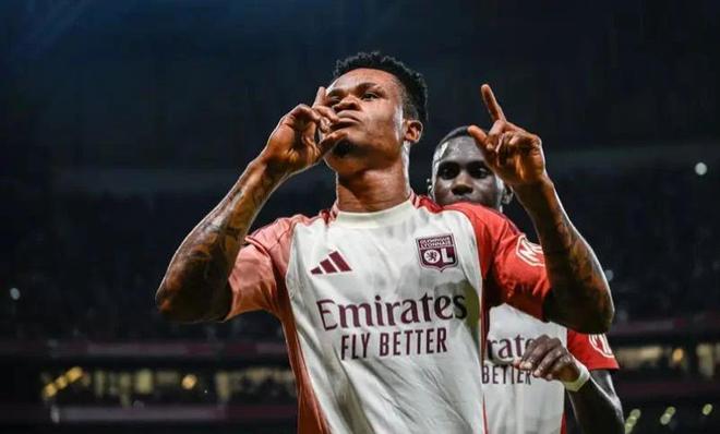 也体现了多 也体现了多